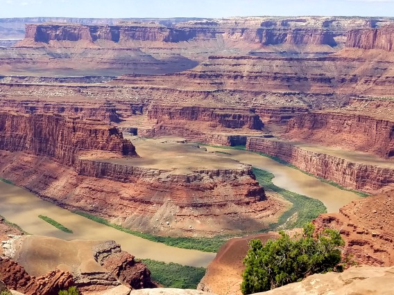State Park in Utah shows horizontal Mesozoic sedimentary rocks
