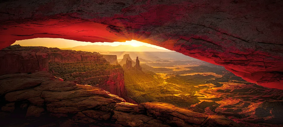 Mesa Arch in Utah during sunset.